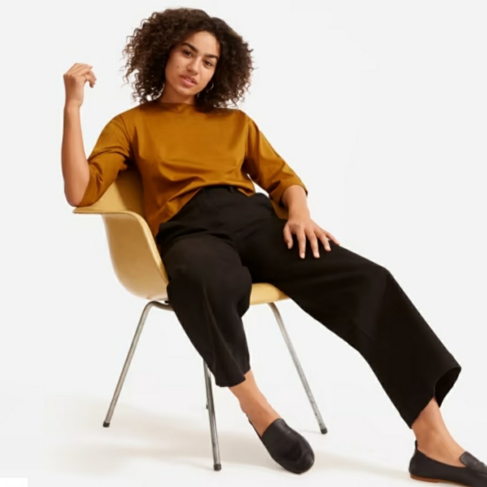 Everlane High Waisted wide leg cropped black jean sz 8 stretchy cotton